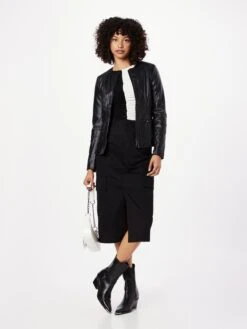 Oasis Tussenjassen Tussenjas Dames Zwart -Winterkledingwinkel Voor Dames 0238fae09288bab6338102c5ffb429eb