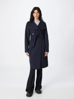 Wollen Mantels Tussenmantel Cedandy Dames Navy 9 Wollen Mantels Tussenmantel Cedandy Dames Navy -Winterkledingwinkel Voor Dames 0bebd5a708caa292f958e5514e9e6bf3