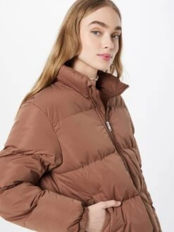 URBAN CLASSICS Gewatteerde Jassen Winterjas Dames Lichtbruin -Winterkledingwinkel Voor Dames 1daec96f257561fcffe36693c980bd47