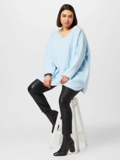 Oversized Truien Oversized Trui Dames Lichtblauw -Winterkledingwinkel Voor Dames 1f07e01ca0b5371257e37ccfc890a821