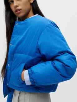 PULL & BEAR Tussenjassen Tussenjas Dames Hemelsblauw -Winterkledingwinkel Voor Dames 1f264a584fa38a771de13b0d1300d6d4