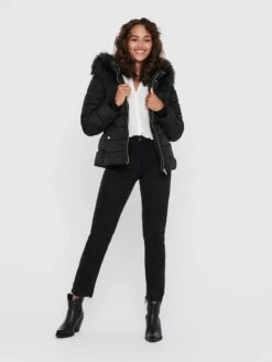 ONLY Gewatteerde Jassen Winterjas Camilla Dames Zwart -Winterkledingwinkel Voor Dames 22a03168abd3f2ed43348cb06e1328d8