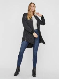 Vero Moda Tussenjassen Tussenjas HAYLE Dames Zwart -Winterkledingwinkel Voor Dames 28e13037e5320592ec09ec9702e136c6