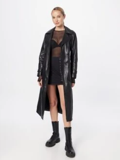 Freaky Nation Trenchcoats Tussenmantel Desire Dames Zwart -Winterkledingwinkel Voor Dames 412562c06e902bc82499e12f6a30999f