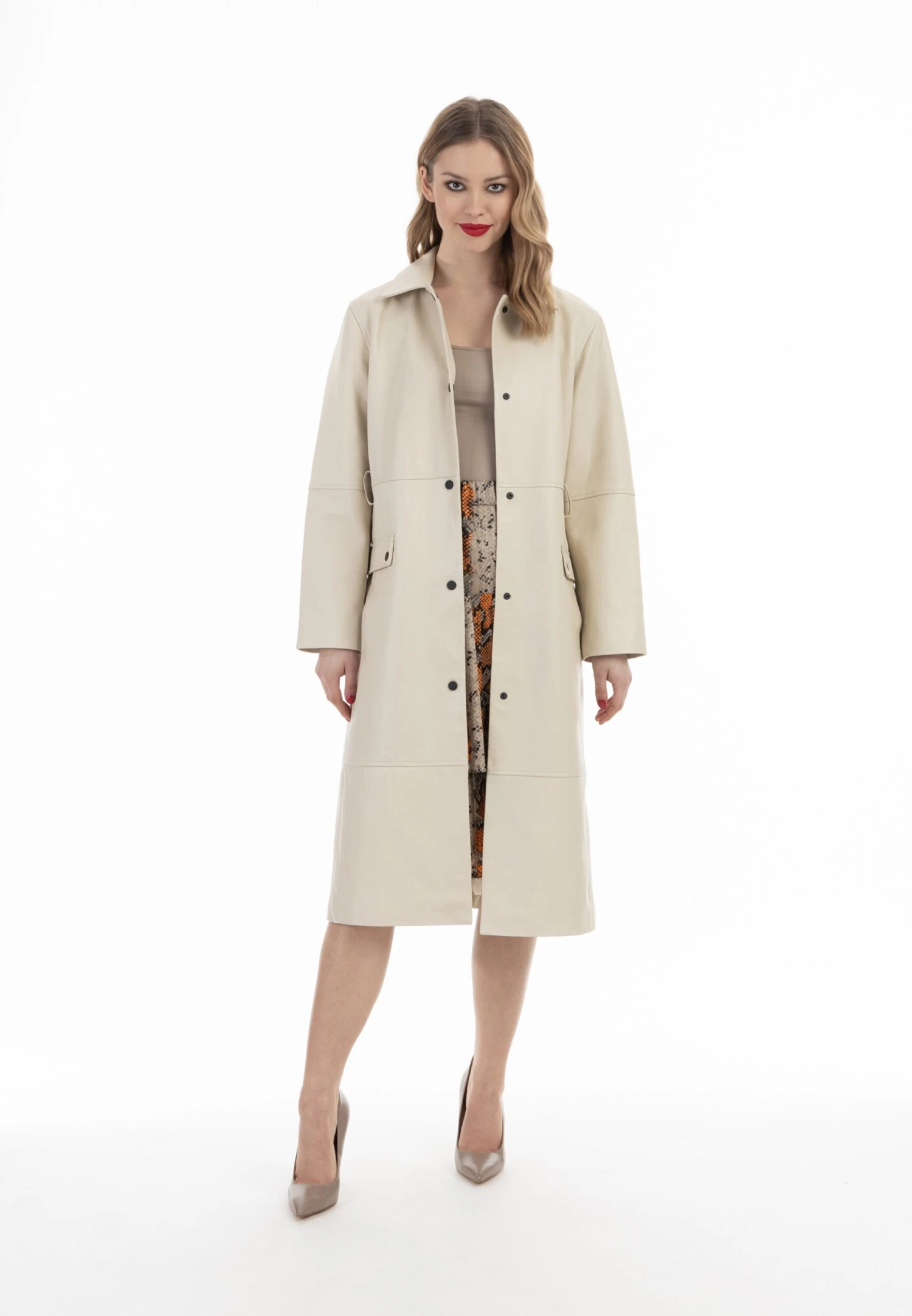 Faina Trenchcoats Tussenmantel Dames Wolwit 4 Faina Trenchcoats Tussenmantel Dames Wolwit - Afbeelding 2