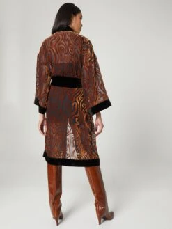 Ponchos & Kimonos Kimono ENZO Dames Zwart -Winterkledingwinkel Voor Dames 425abfc1479de16fb970a43321ebe704