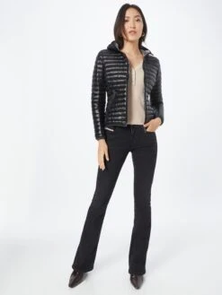 Colmar Donsjassen Tussenjas Dames Zwart 11 Colmar Donsjassen Tussenjas Dames Zwart -Winterkledingwinkel Voor Dames 47bc25dc1379c1157a18eff1f1fc84c5