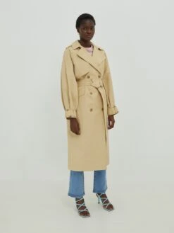 EDITED Trenchcoats Zomerjas Dames Sand 11 EDITED Trenchcoats Zomerjas Dames Sand -Winterkledingwinkel Voor Dames 5a228d938f93693d5c586512aeca0d69