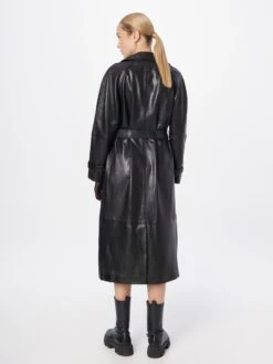 Freaky Nation Trenchcoats Tussenmantel Desire Dames Zwart -Winterkledingwinkel Voor Dames 645d3a0682a79fa287f1ce28dca3584c