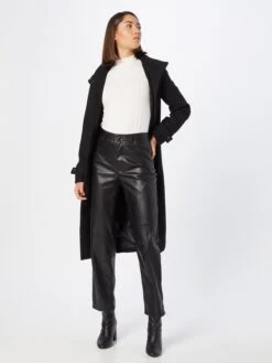 Vero Moda Tussenmantels Tussenmantel Dames Zwart 11 Vero Moda Tussenmantels Tussenmantel Dames Zwart -Winterkledingwinkel Voor Dames 6469531dc9b0cf9c55b1959bbee1149e