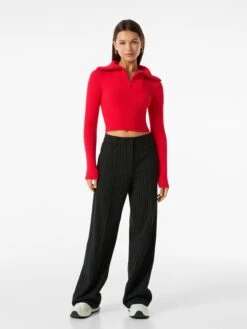 BERSHKA Coltruien Trui Dames Rood -Winterkledingwinkel Voor Dames 6a5f7a1410f402a438bc9946e816ed33