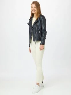 Freaky Nation Leren Jassen Tussenjas Dames Donkerblauw 11 Freaky Nation Leren Jassen Tussenjas Dames Donkerblauw -Winterkledingwinkel Voor Dames 6d9d597078eb6a15e89d50a8545e19af