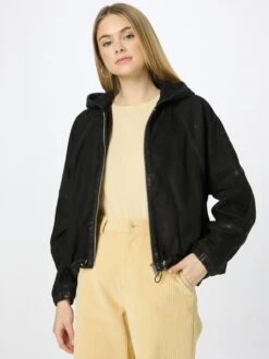 Maze Leren Jassen Tussenjas Dames Zwart -Winterkledingwinkel Voor Dames 727ad30ed438794ea5f90f95784a0208