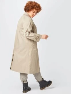 PERSONA BY MARINA RINALDI Trenchcoats Tussenmantel TIMO Dames Lichtbeige 10 PERSONA BY MARINA RINALDI Trenchcoats Tussenmantel TIMO Dames Lichtbeige -Winterkledingwinkel Voor Dames 7b62ee743d32921d17e499654991bd59