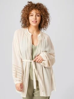 Ponchos & Kimonos Kimono Pernilla Dames Crème 9 Ponchos & Kimonos Kimono Pernilla Dames Crème -Winterkledingwinkel Voor Dames 83cde4f48c980e0e0743badeae73a034