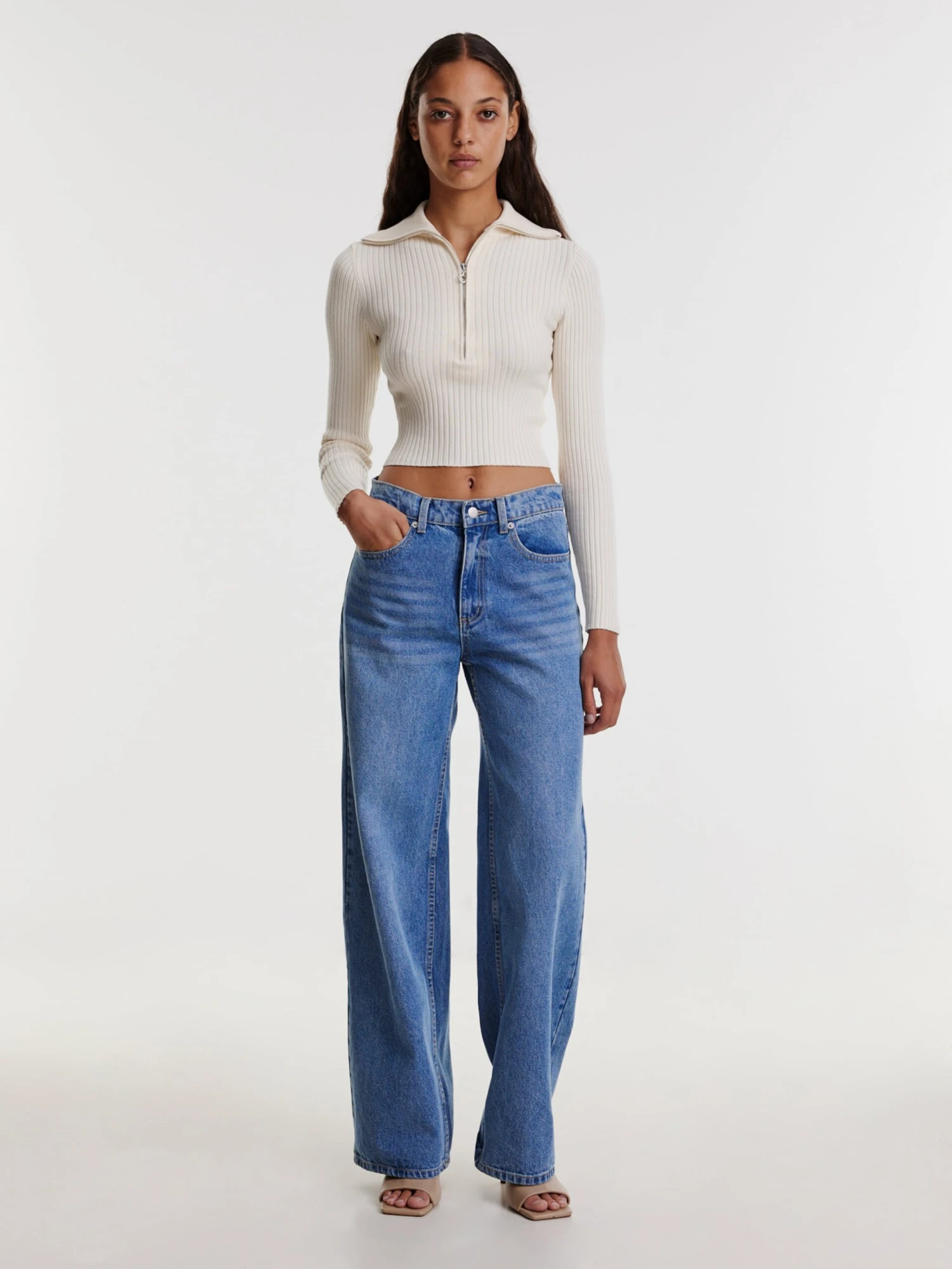 EDITED Coltruien Trui Fritzi Dames Beige / Wit 7 EDITED Coltruien Trui Fritzi Dames Beige / Wit - Afbeelding 5