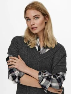 ONLY Lange Truien Trui CLARIS Dames Basaltgrijs -Winterkledingwinkel Voor Dames 99df5db0bddd5ff80352c78029827d3d