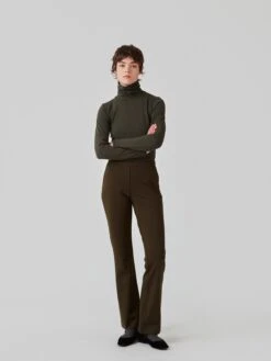 Modström Coltruien Trui Tanner Dames Donkergroen -Winterkledingwinkel Voor Dames 99e8546ed941e374f448f4ffe28deff4