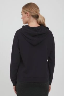OXMO Hoodies Trui Greta Dames Zwart -Winterkledingwinkel Voor Dames a4067c0825d1fa67237ce11f3df131b0