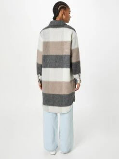 Vero Moda Tussenmantels Tussenmantel ANTONIA Dames Lichtbruin 10 Vero Moda Tussenmantels Tussenmantel ANTONIA Dames Lichtbruin -Winterkledingwinkel Voor Dames abc178ecc83e9caf0835a1f1f5b42123