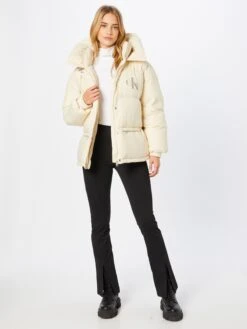 Calvin Klein Jeans Gewatteerde Jassen Winterjas Dames Lichtbeige -Winterkledingwinkel Voor Dames b2b0aa3dcfba01ed239b593c2650bbaa