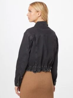 Spijkerjasjes Tussenjas OMA-JA Dames Zwart 10 Spijkerjasjes Tussenjas OMA-JA Dames Zwart -Winterkledingwinkel Voor Dames b9c613f2a17ed689edb16c1237383454