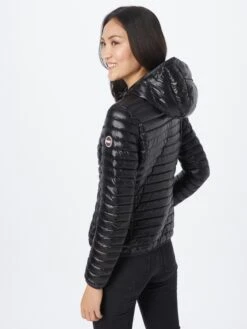 Colmar Donsjassen Tussenjas Dames Zwart 10 Colmar Donsjassen Tussenjas Dames Zwart -Winterkledingwinkel Voor Dames c52f3bfbbb0d22bc2fb5769c37a2bb5c