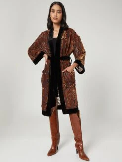 Ponchos & Kimonos Kimono ENZO Dames Zwart -Winterkledingwinkel Voor Dames deae10ed5df45d8b8ee8e9cbc7b0d100