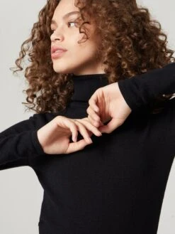 Coltruien Trui Jo Dames Zwart -Winterkledingwinkel Voor Dames f19a20f91360f07f284a1322e5fb6857