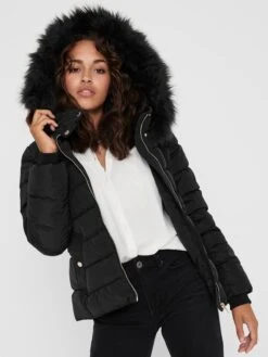 ONLY Gewatteerde Jassen Winterjas Camilla Dames Zwart -Winterkledingwinkel Voor Dames f3f900fdcec2d3e60a41a62b13367c8e