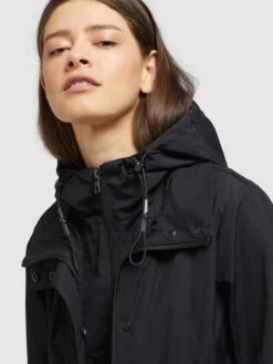 Khujo Parkas Tussenparka FELINA Dames Zwart -Winterkledingwinkel Voor Dames f79c2c4ee8715c7b9d26ae70cb954b4d