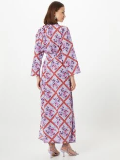 FREE PEOPLE Ponchos & Kimonos Kimono Dames Sering -Winterkledingwinkel Voor Dames fc56d7543b7495c86292414d635b3849