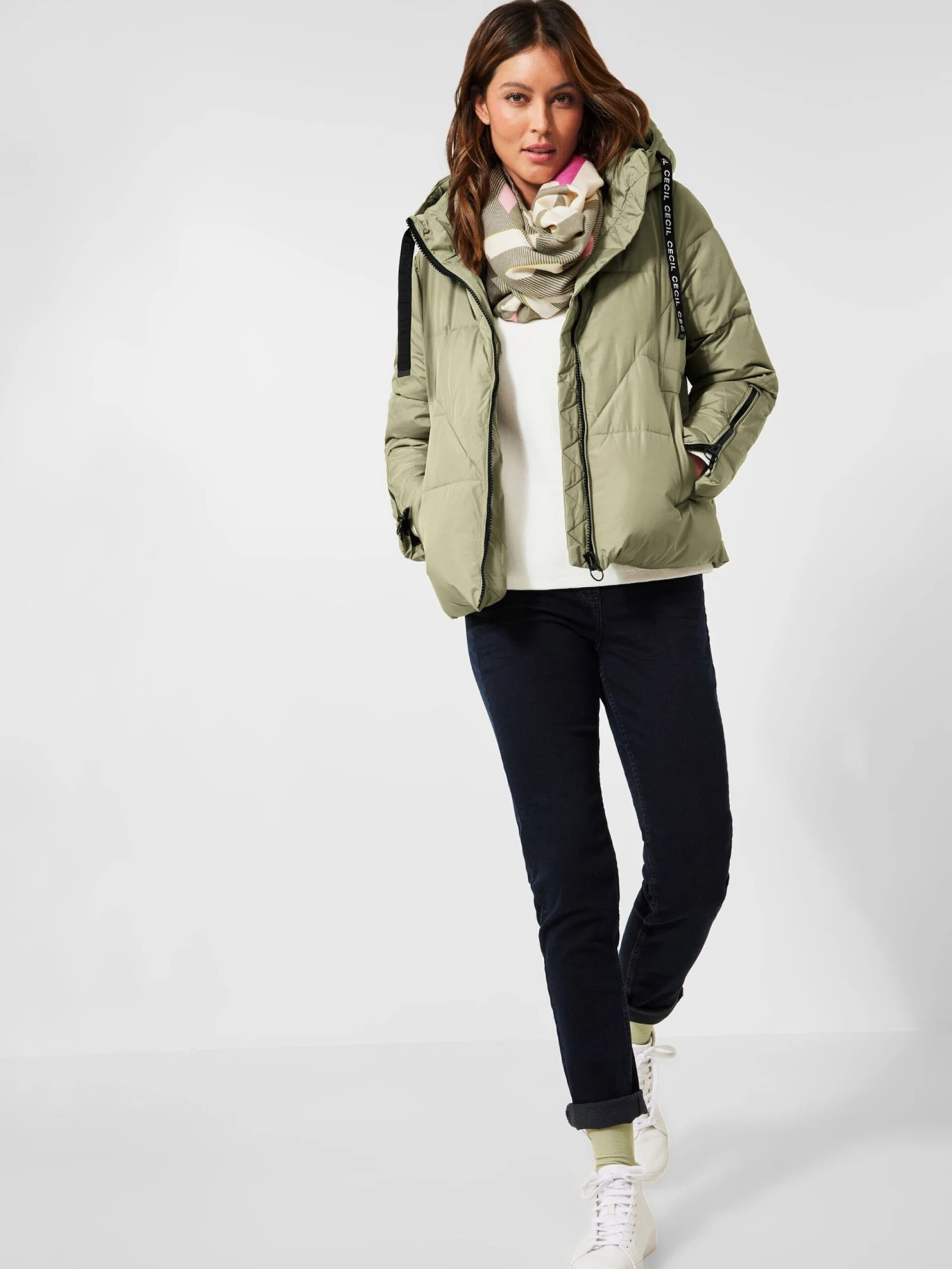 Cecil Gewatteerde Jassen Winterjas Dames Olijfgroen 6 Cecil Gewatteerde Jassen Winterjas Dames Olijfgroen - Afbeelding 4